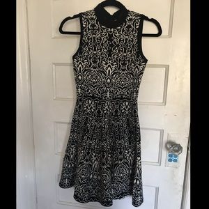 Patterned knit dress